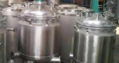 不銹鋼攪拌釜的結(jié)構(gòu)性能你知道多少?